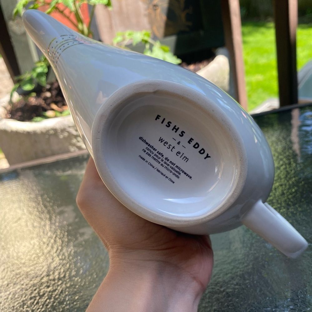 West Elm Fishs Eddy Metallic Gold Gravy Boat - Picture 3 of 4
